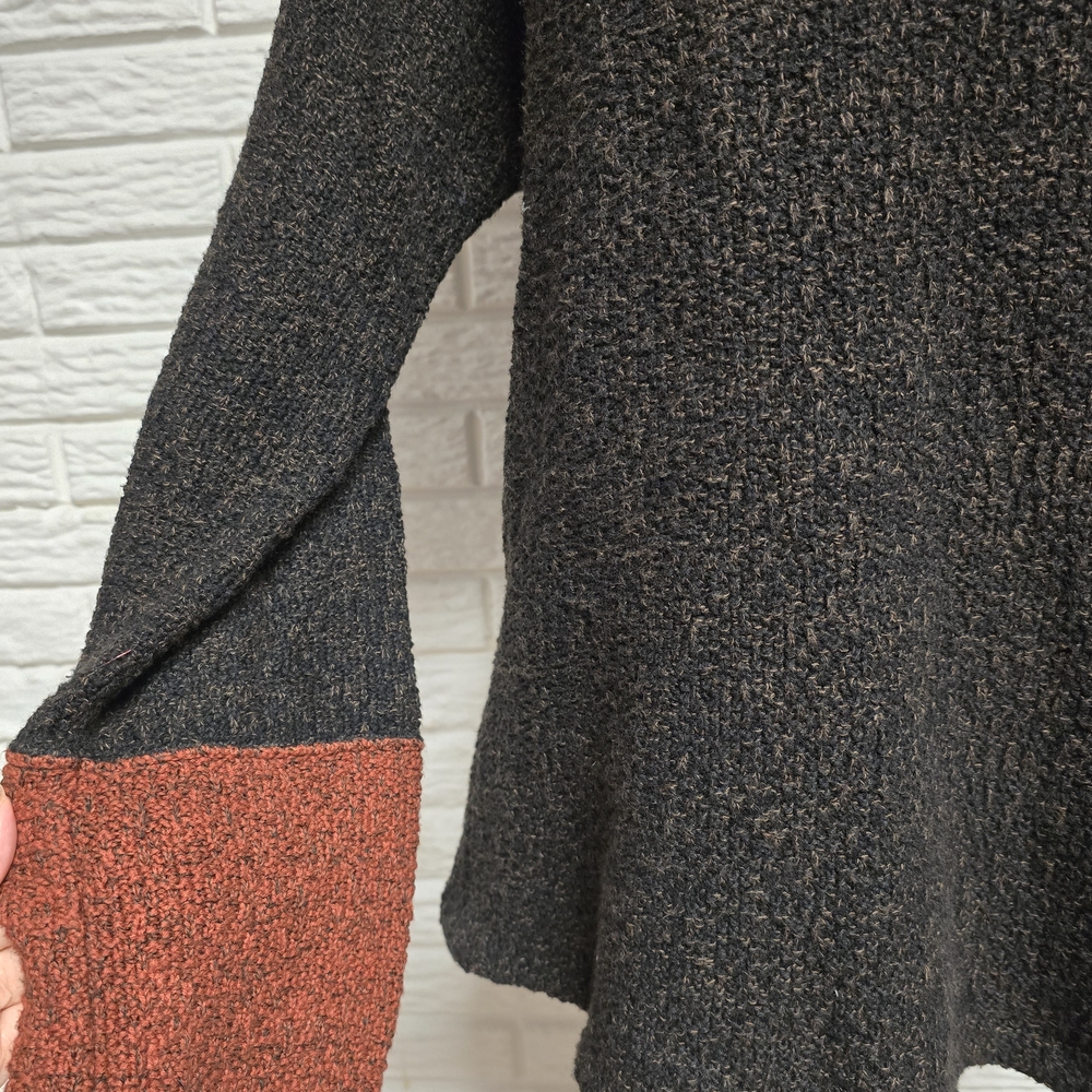 Margaret Winters Sweater, Women's Sweater View 3